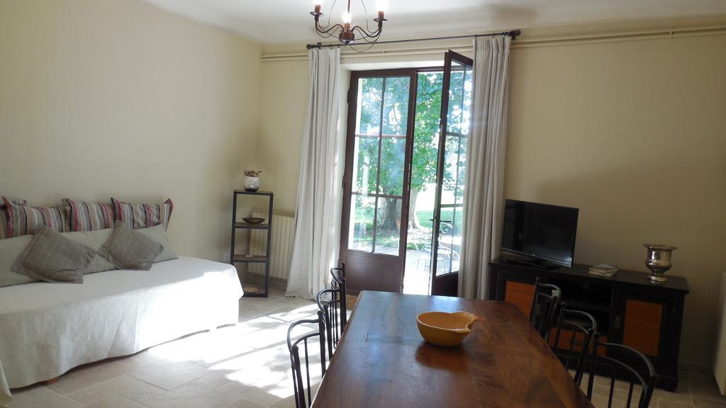 Domaine De Rochegude Villa Avignon Room photo